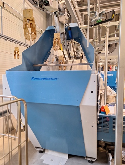 Faltroboter Kannegiesser FA-X-A0313-900-I, Bj. 2014 (2)…