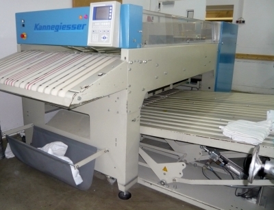 Icon Trockenwäschefaltmaschine Kannegiesser TFM-18-T-R
